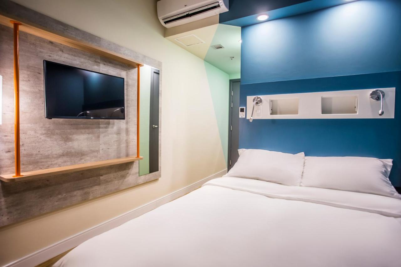 Ibis Budget Hotel 2*